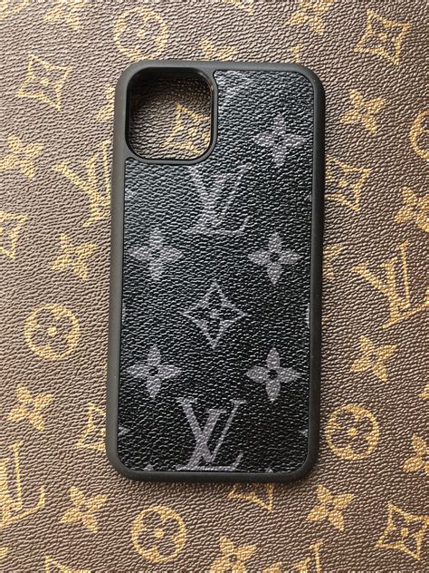 lv case iphone 11